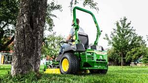 Lames de tondeuses à gazon par marques · lame tondeuse universelle lame courroies tondeuses pour la motoculture · courroies tondeuses roulunds. Tondeuse Autoportee A Rayon De Braquage 0 John Deere Z515e Materiel Boutique
