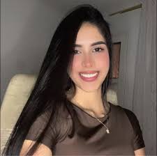 Harry Luys added a photo to the album: Tweets