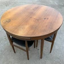 Heywood wakefield set of eight dining chairs. Mid Century Modernism Teak Dining Table
