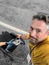 Paralympian Daniel Romanchuk, who has competed in the wheelchair division  of the New York City marathon, enjoys the crowds, hills, and energy of the  event: https://hubs.la/Q03LB1b90