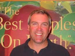 Apple Commission names new president