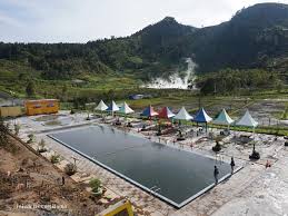 Kalau begitu, mana saja yang bisa? Berendam Air Hangat Di Hotspring Water Park Tertinggi Di Indonesia Begini Sensasinya Guys