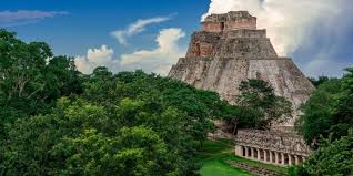 Cubre un lapso comprendido entre los años 100 y 800 d.c. Cultura Maya Informacion Historia Ubicacion Aportes Economia