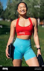 Happy chinese girl in sportswear hi-res stock photography and images - Page  3 - Alamy
