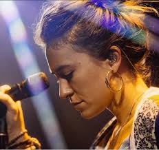 Check spelling or type a new query. Lauren Daigle Won The American Music Award For Favorite Artist 2018