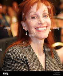 Margaret goodman hi-res stock photography and images