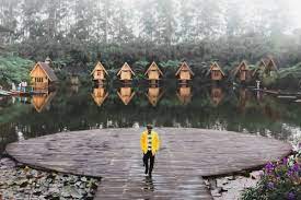 Kolonel masturi no.171, sukajaya, lembang, kabupaten bandung barat, jawa barat bercengekerama dengan puluhan spesies hewan eksotis di lembang park and zoo. 5 Tempat Wisata Keluarga Di Bandung Beserta Harganya