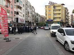 Ege bölgesi'nde yer alan denizli'de yerel saatle 14.25'te şiddetli bir deprem meydana geldi. Denizli De 5 5 Buyuklugunde Deprem Denizli