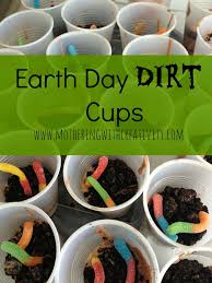Mothering With Creativity Dirt Cups Recipe Great For Earth Day Earth Day Activities Earth Activities Dirt Cups Recipe