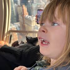 Hannah Rowan (@Hannah_Cristine)