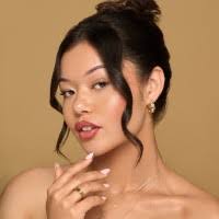 25700+ "Evie ..." profiles