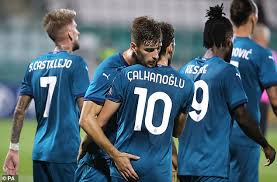 İbrahimovic'in türkçe kelimeler bildiğini söyleyen hakan. Shamrock Rovers 0 2 Ac Milan Zlatan Ibrahimovic And Hakan Calhanoglu Score Aktuelle Boulevard Nachrichten Und Fotogalerien Zu Stars Sternchen