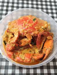 In a bowl combine the eggs, crab meat, onion, pepper, celery, and mayo and combine. 8 Crabs Review This Crab Delivery Service In Singapore Made Me Eat More Crabs Than I Normally Do Mybeautycravings