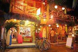 Montañita, provincia de Guayas – Ecuador Turismo