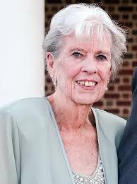 Sue Loveless's Instagram, Twitter & Facebook