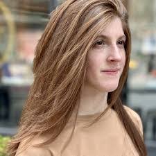 Ilona Scott's Instagram, Twitter & Facebook