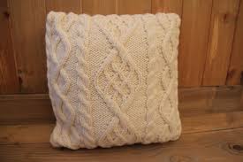 Cable knit pillow cover with a lovely bold design and gorgeous soft feel. Diamond Cable Cushion Cover Pattern