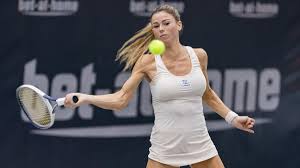 2021 court 18, gazon merci d'avoir suivi en direct la rencontre de tennis opposant karolina muchova à camila giorgi (wimbledon, deuxième tour). Wta Birmingham 2021 Camila Giorgi Batte Giulia Gatto Monticone Nel Derby Azzurro E Vola Al Secondo Turno Eurosport