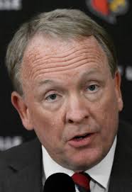 Louisville board OKs firing of Pitino in hoops scandal