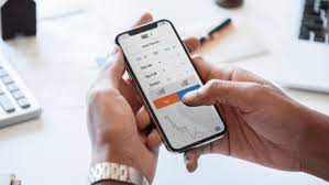 As a privately owned, independent investment boutique, my client provides retirement planning and investment advice to the expatriate market in australia, and are specialists in uk pension transfers. How To Become A Financial Planner Salary Qualifications Skills Reviews Seek