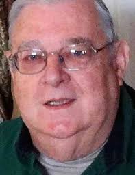 Robert Warzecha's Instagram, Twitter & Facebook