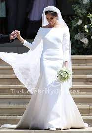 Ganz großbritannien wäre nicht darauf gekommen, dass meghan markle ihr kleid auf dem festland bestellen würde, bei dem urfranzösischen modehaus givenchy. Meghan Markle Weds Prince Harry Elegante Lange Armel Brautkleid Brautkleid Lange Armel Zweite Hochzeitskleider Konigliche Hochzeitskleider