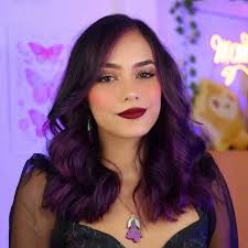 De Mentes Criativas a Sucessos Literários: Os 6 Escritores que Você Precisa  Conhecer