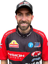 Taylor Knapp's Instagram, Twitter & Facebook