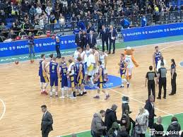 Збірна україни з баскетболу вийшла до чвертьфіналу чемпіонату світу. Zbirna Ukrayini Z Basketbolu Peremogla Shvediv U Kvalifikaciyi Do Kubku Svitu Gromadske Telebachennya