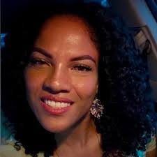 Heidi Collazo's Instagram, Twitter & Facebook