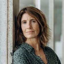 Siân Cooper (@sianrosanna)