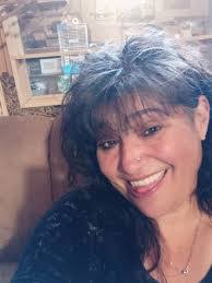 Karen Laabs's Instagram, Twitter & Facebook