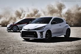 Neljanda põlvkonna yaris on kompaktne auto, mis vastab linnaelu vajadustele, kuid meelitab ka maanteesõidule. 2020 Toyota Gr Yaris Gallery Images Ultimatecarpage Com