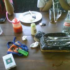 Lidia menjual dua varian rasa, yakni serabi biasa dan serabi coklat. Zona Steak Penumping Surakarta Jawa Tengah