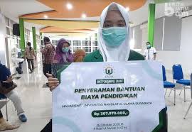 Zakat atas emas dan perak merupakan zakat mal. Unusa Salurkan Bantuan Biaya Pendidikan Bagi Mahasiswa Terdampak Covid 19 Beritajatim Com