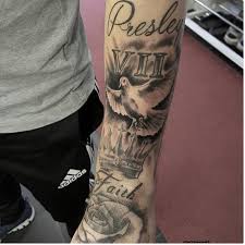 Nice outline dove tattoo design idea. Uk Fashion Dove Tattoo Designs For Men Women