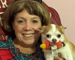 CHOCOs Charms, Katie bar Dde door, respectfully submitted by my friend Miss  Elaine Kimbrough Morgan. Tap or press white arrow 😂❤️🐾🐶