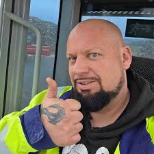 Photo by Philip John Ebert (@p.e.john) · April 6, 2025