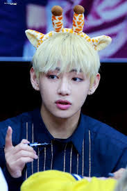 Vtac V Tac1230 On Twitter Bts Taehyung Taehyung Kim Taehyung