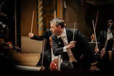 Jader Bignamini Conducts Tchaikovsky