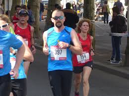 Année après année le semi marathon de bourg les valence voit le nombre de participants grossir. Les Courses De Strasbourg 2015