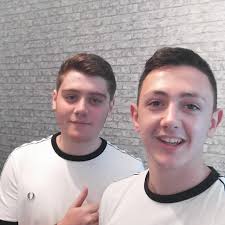 Brandon Butts🌞🌴 (@Brandbutts69)