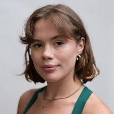 Eleanor Crowe (@EleanorCrowe)