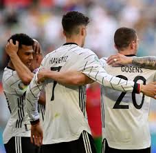 Fußball ist die in deutschland mit abstand beliebteste sportart. Portugal Deutschland Fussball Gjagpgayzoqh7m Darstellung Der Heimbilanz Von Deutschland Gegen Portugal