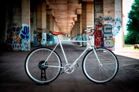 Pour conserver votre tempo tout le long de vos trajets à vélo, il faut évidemment partir avec une batterie rechargée. Video Zehus Bike Le Kit Le Plus Compact Pour Votre Velo Electrique Fonctionne Sans Recharge Techvehi