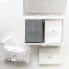 100均グッズはカバンに入れた 夏のおでかけに欠かせないアイテム10選 おでかけ 食事シーン 100均