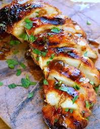 Eszmeletlen Omlos Es Finom Lesz A Hus Ezzel Az Egyszeru De Remek Otlettel Grillezeshez Best Chicken Marinade Grilled Chicken Recipes Chicken Marinade Recipes