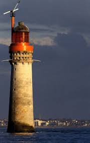 Le Phare Du Grand Jardin Saint Malo Phares De Bretagne Phare Bretagne