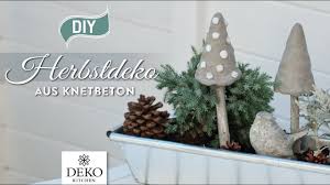 Ich habe mir im vorfeld gedanken gemacht, was wir schönes basteln können und. Diy Herbstdeko Mit Pilzen Aus Knetbeton How To Deko Kitchen Youtube Knetbeton Basteln Mit Naturmaterialien Herbst Herbstdeko