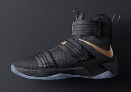 Black And Gold Nike Basketball Shoes Nike Lebron Soldier 10 Black Gold Nba Finals Sneakernews Com Lebron James Shoes Nike Basketball Shoes Lebron Shoes